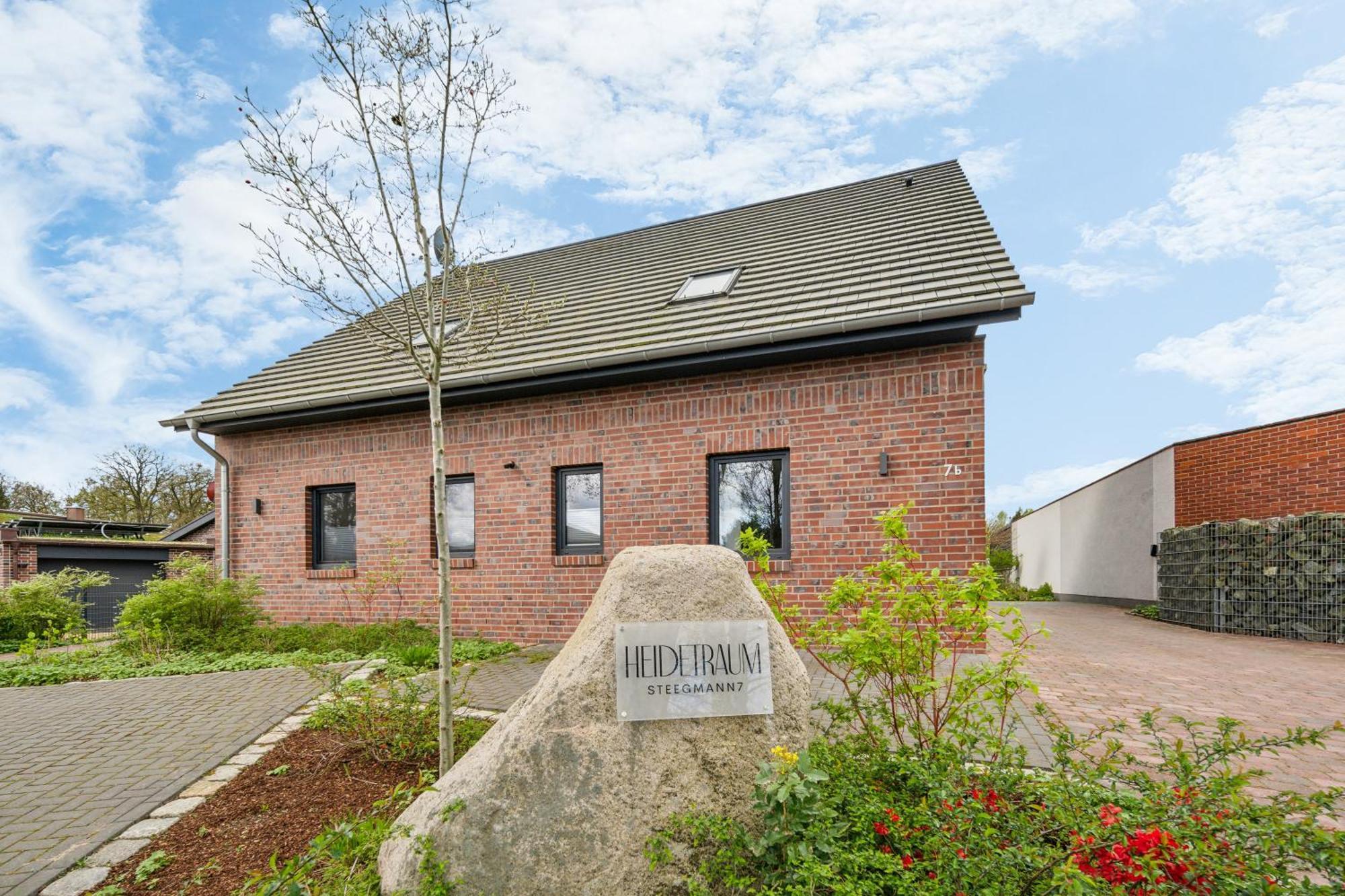Neu! Design-Fewo Heidetraum Dorfmark Exterior photo